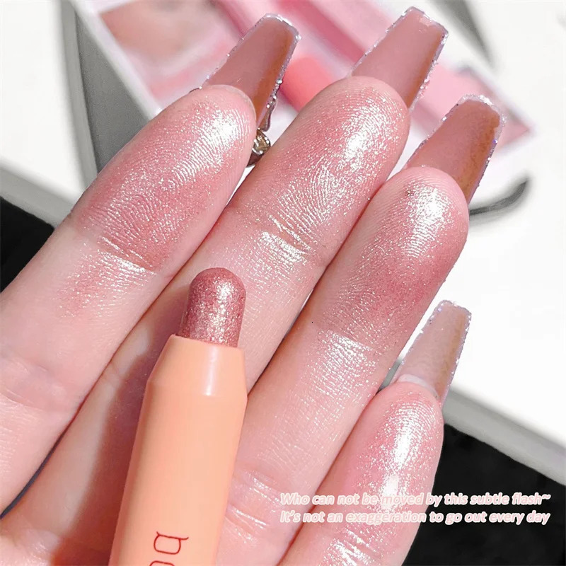 Pearlescent Eyeshadow Stick Pencil Glitter Eyeshadow Waterproof Shimmer Silkworm Liner Pen High-gloss Cosmetics Beauty Makeup 240624