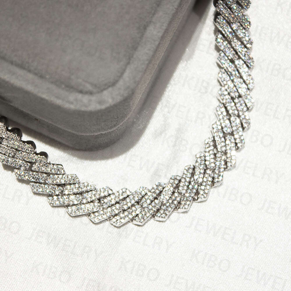 Hiphop Rapperjewelry Iced Out Necklace for Men Women 8mm Sterg Sier Moissanite Dia Cuban k Chain