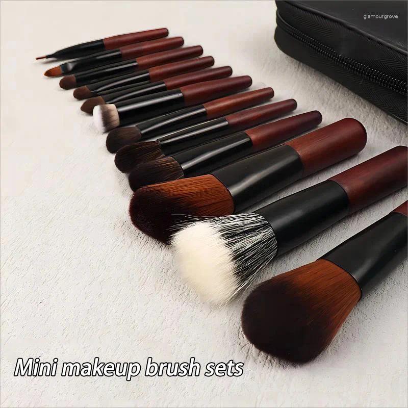 Makeup Brushes 12PCS Mini Portable Brush Set Super Soft Animal Hair Good Powder Sticking Effect Travel