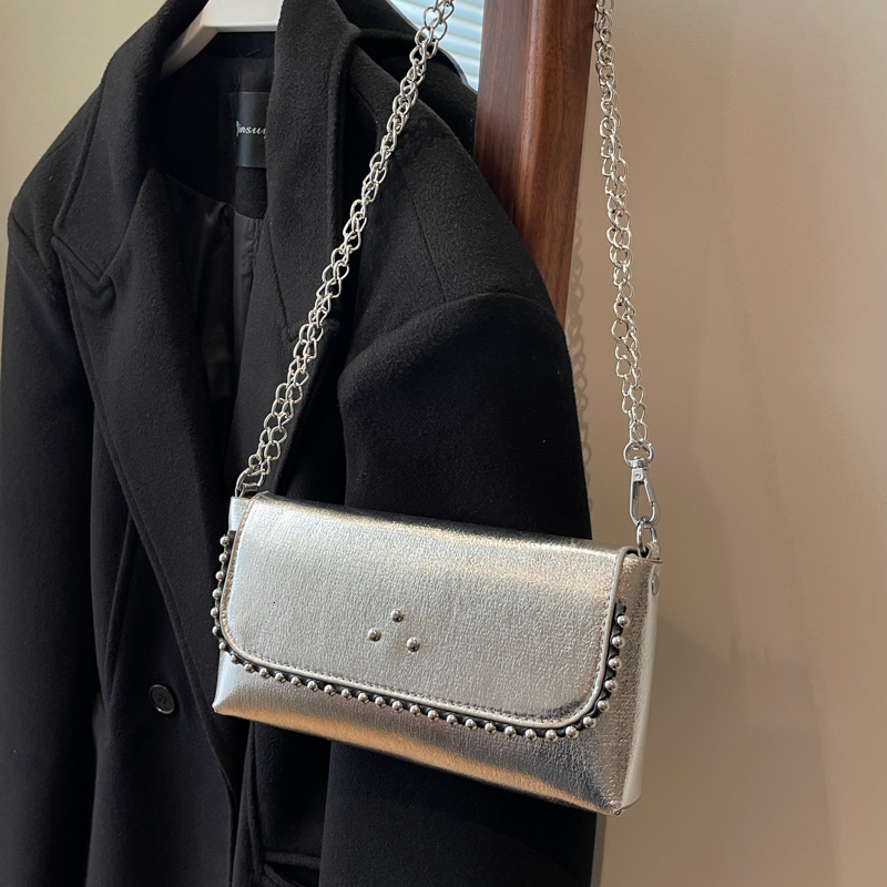 PU Soild Envelope Shoulder Hasp Chains Rivet Party Crossbody Bags for Women 2024 Brand Fashion New Style Bolsos De h6.25#25.87 swissmilitary