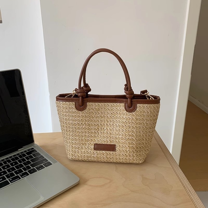 Korean women's fashionable and practical beach style portable small bag with large capacity one shoulder crossbody bag vegetable basket water buc