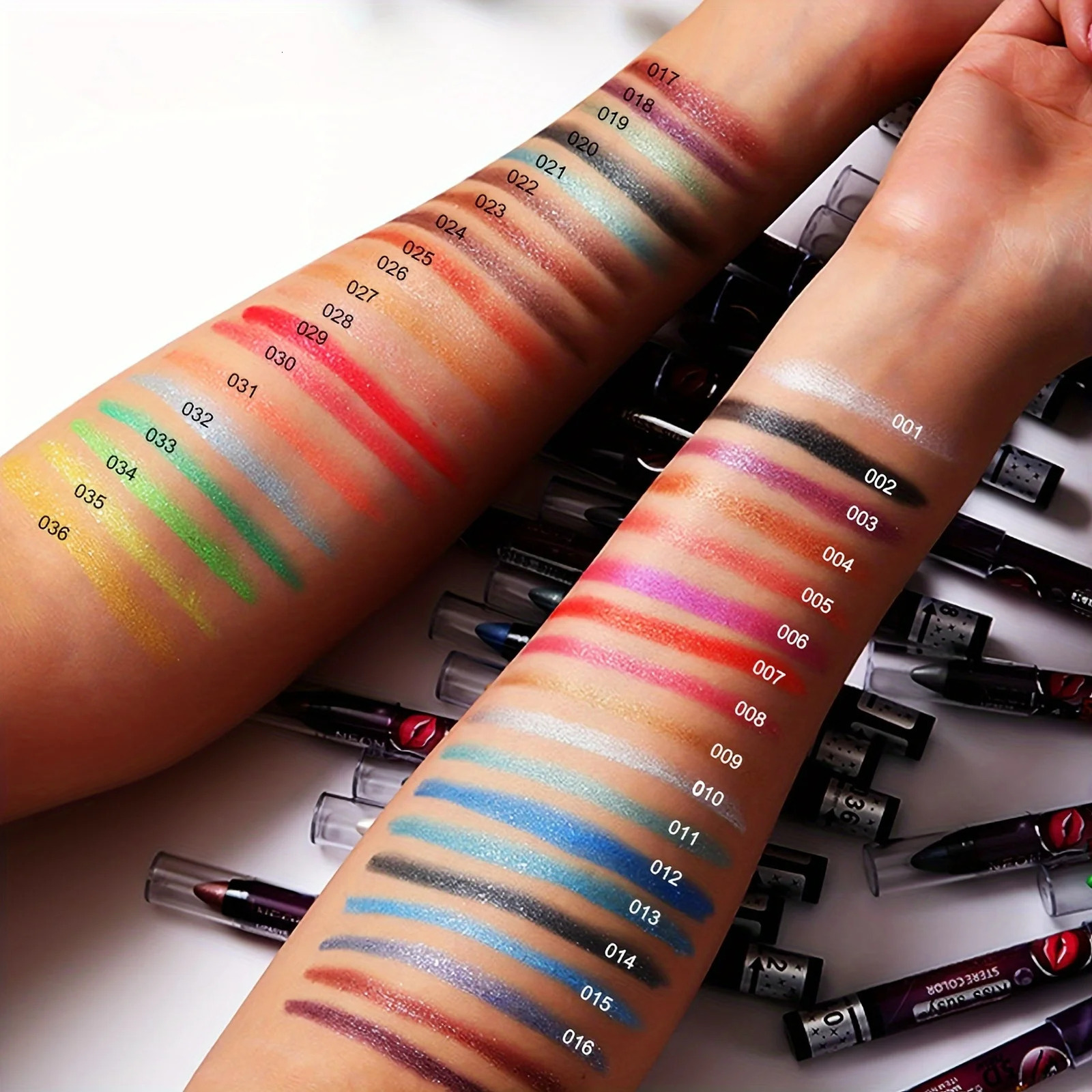 Pearly Eyeshadow Pen Eyelid Under Crease Pen Shimmer Glitter High Pigment Monochrome Eyeshadow Makeup Stick 240624