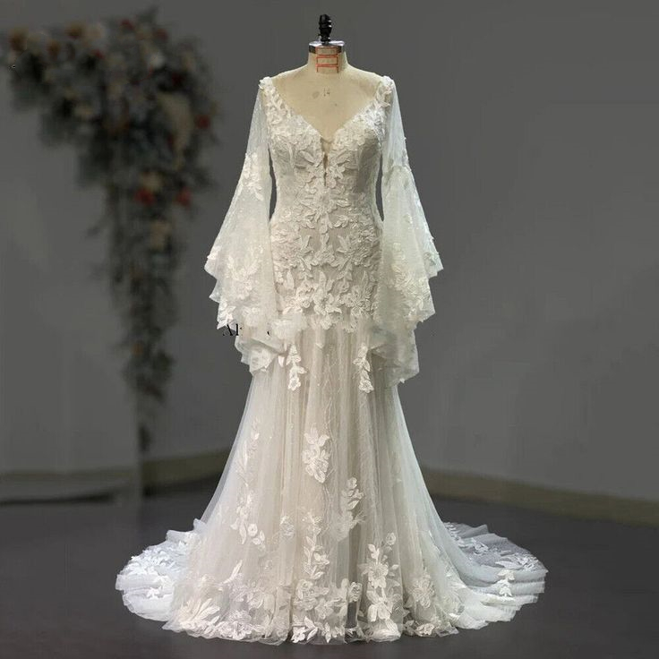 Vintage Lace Mermaid Wedding Dresses Bell Long Sleeves V-Neck Backless Boho Beach Bridal Gowns sy Ivory Vestidos De Novia