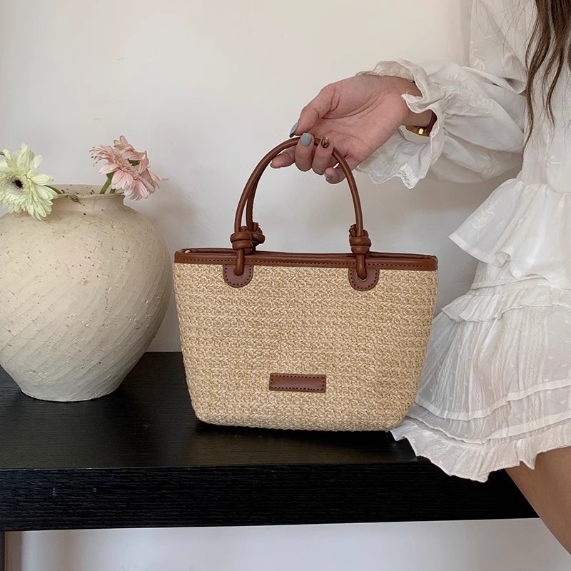 Korean women's fashionable and practical beach style portable small bag with large capacity one shoulder crossbody bag vegetable basket water buc