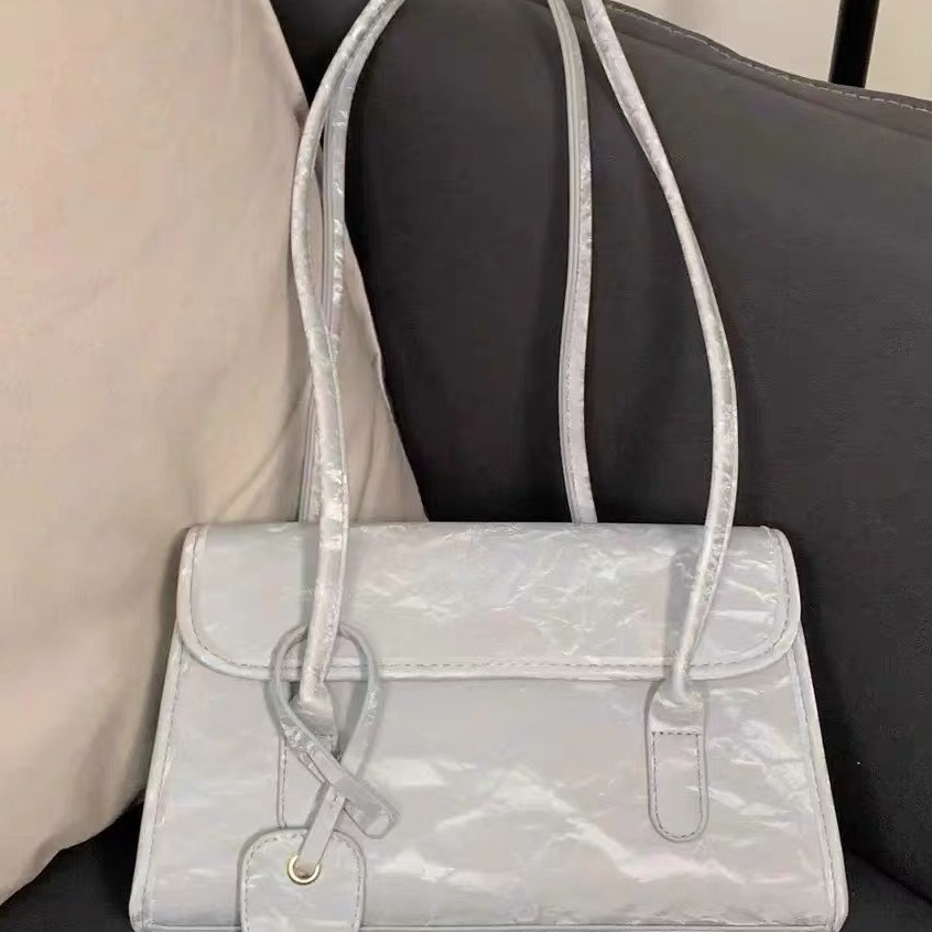 Summer Halo Dye Stick Bag, Korean Minority High end One Shoulder Bag Versatile Early Eighth Commuter Bag Underarm Bag Trendy