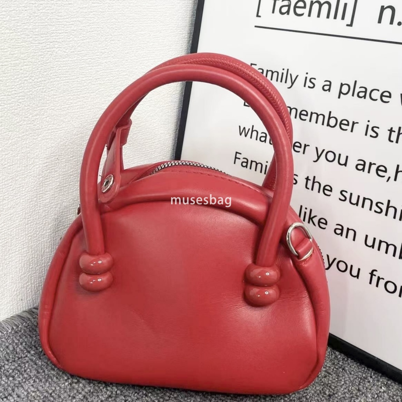 High quality street trend niche design Boston handbag women's new high-end commuting handbag casual crossbody bag women's
