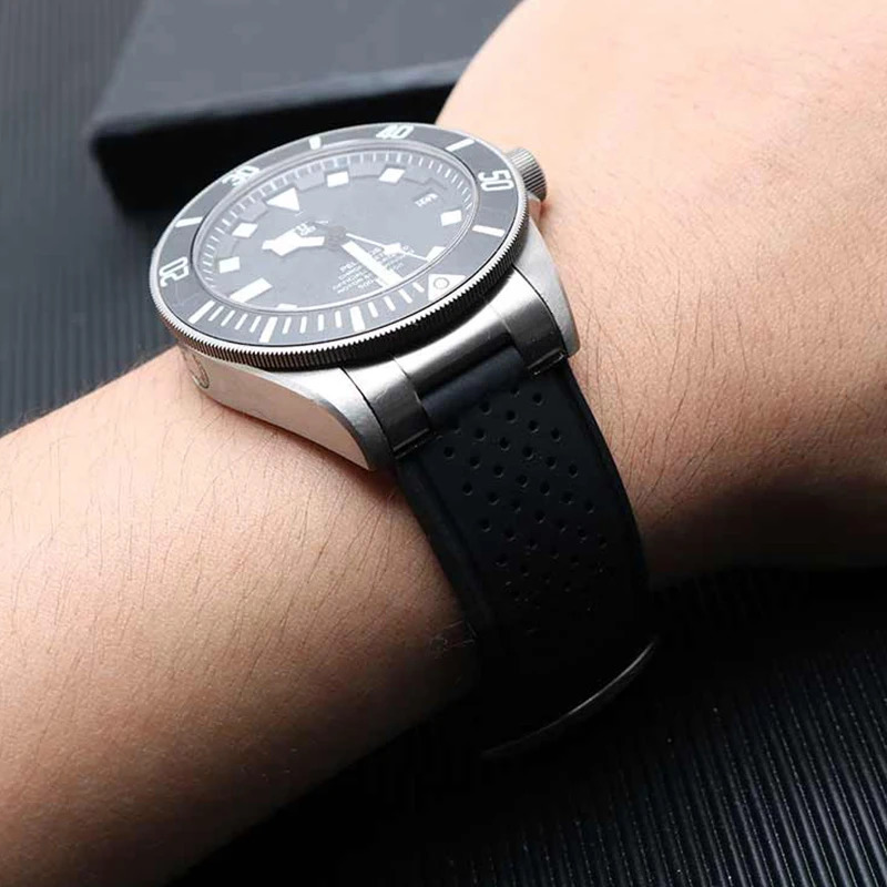 Convex mouth silicone watchband for the imperial Pelago Tomahawk 25600 25500 series watch strap impeap mens wristband 22mm belt 240618