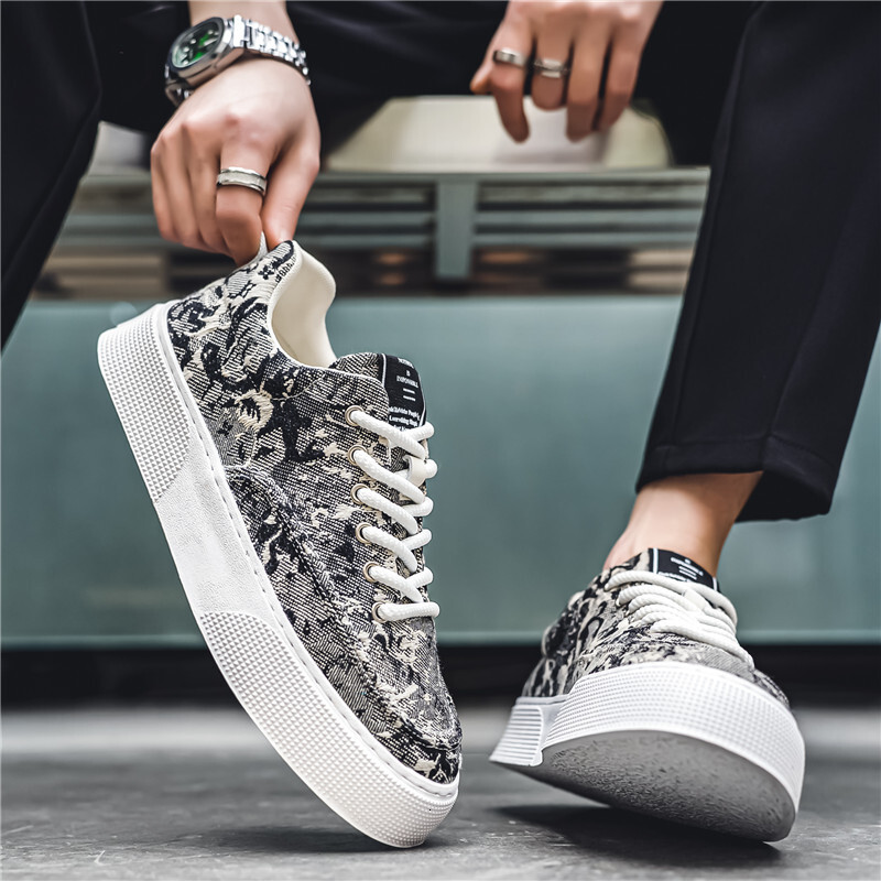 Designer Plus Size Canvas Hot Edged Thick Soled Printed Outdoor Men's Fashion Shoes
