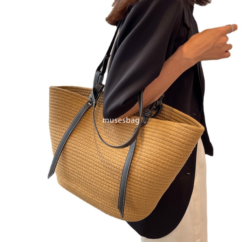 Designer Women's High Quality and Practical Large Capacity Cotton Thread Woven Bag New French Retro Handheld Grass Woven Bag Versatile Commuter T