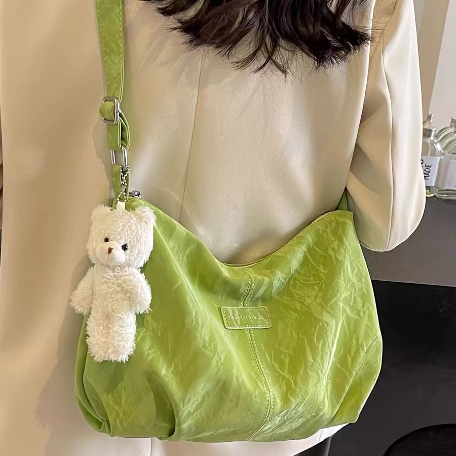 Luxury velvet forest style versatile tote bag for women with large capacity student party shoulder bag niche commuting handbag