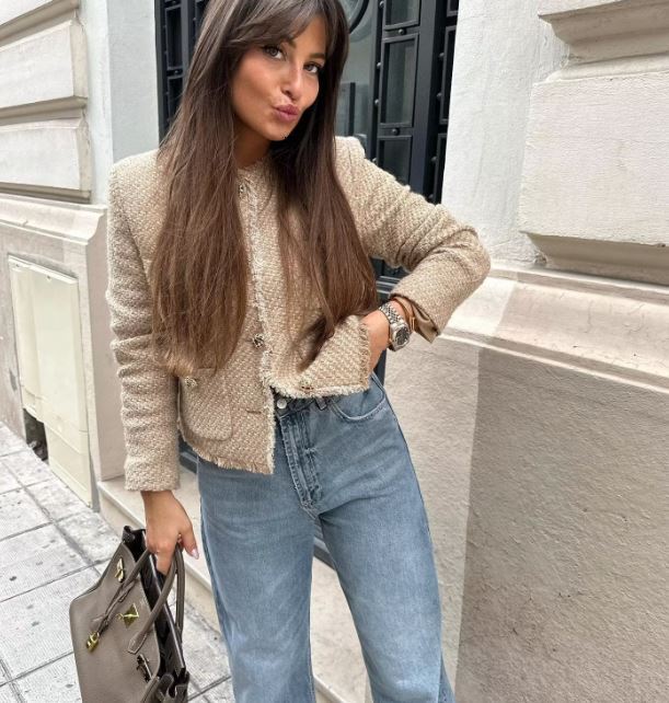 Elegant Women Camel Tweed 2024 Spring Long Sleeve Button Frayed Jacket Female Fashion O-neck Pocket Short Tassel Coats f6.25#83