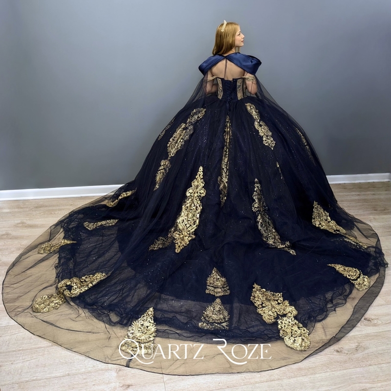 Navy Blue Shinby Ball Gown Quinceanera Dress With Cape Sequined Gold Appliques Lace Beads Crystal Tull Vestidos De 15 Anos