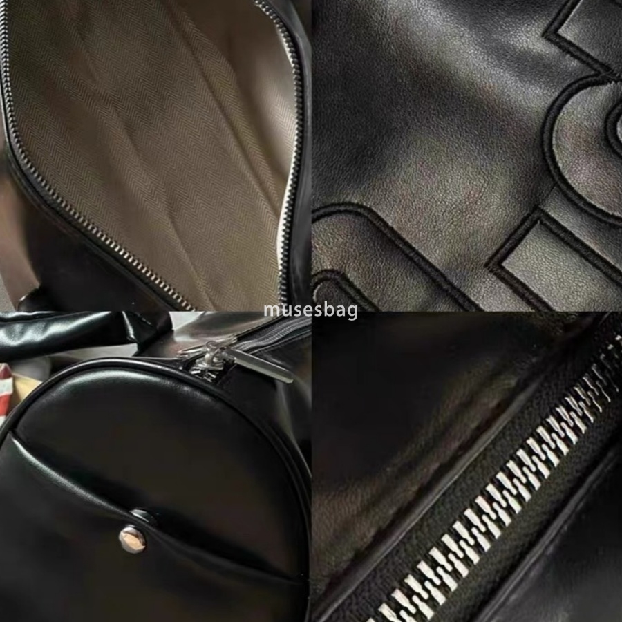 Large capacity niche design handbag for women's new spring/summer fashionable commuting underarm bag high-end texture versatile shoulder bag