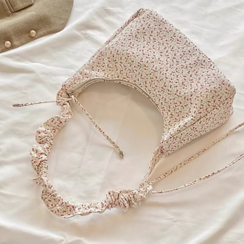 Niche Design Instagram Spring/Summer Folded Flower Crossbody Bag New Niche Design Large Capacity Shoulder Bag Sweet Drawstring Commuter Bag