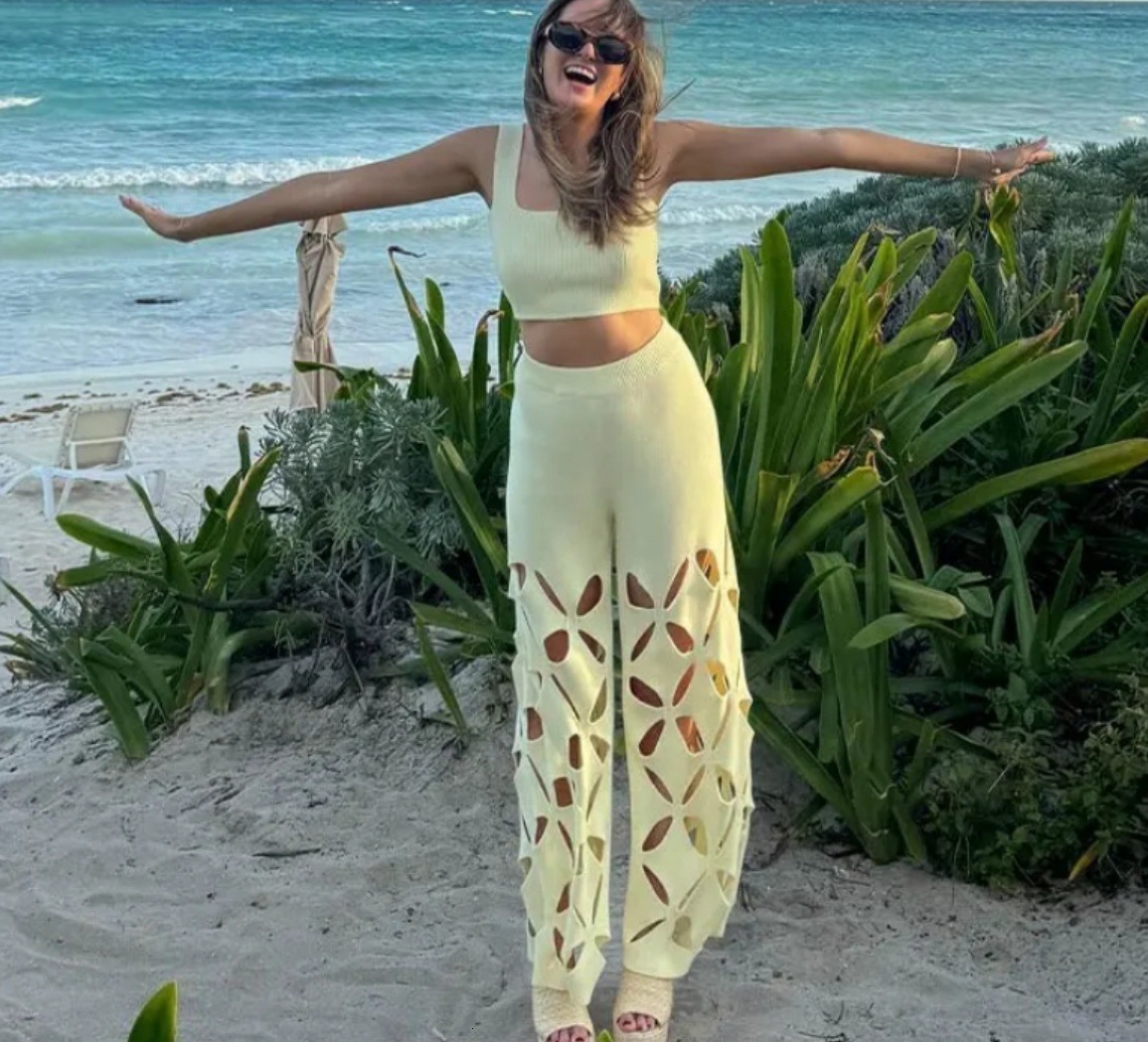 2024 Knitted Short Spring and Autumn Bra and camisole vest with exposed navel top and wispy long pants set 240426