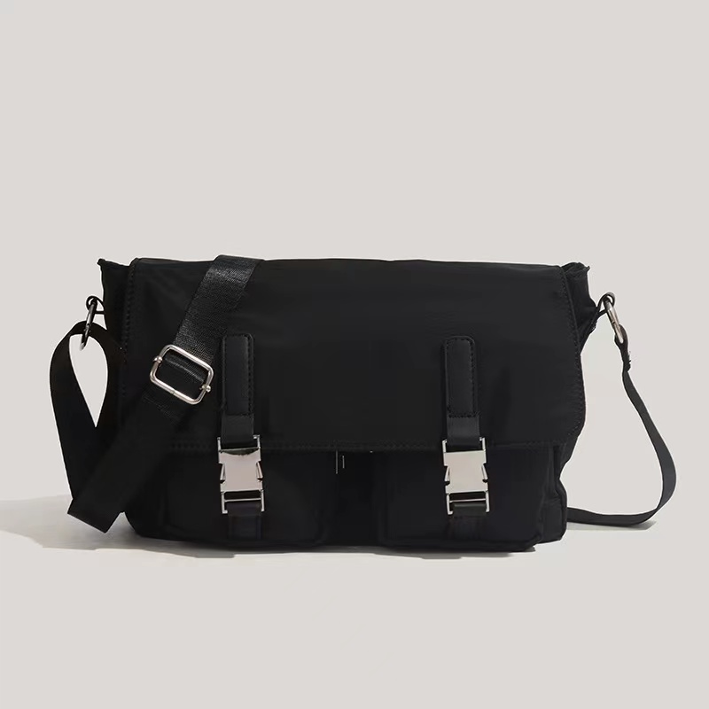 Niche Design Instagram Style Casual Versatile Men's and Women's Universal Handheld Motorcycle Mailman Bag Fashionable One Shoulder Workwear 