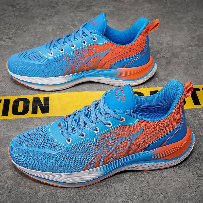 Low 2024 Top New Running Shoes 2024 Men's Spring And Summer Training Shoes Lightweight Flying Mesh Surface Breathable Sneakers