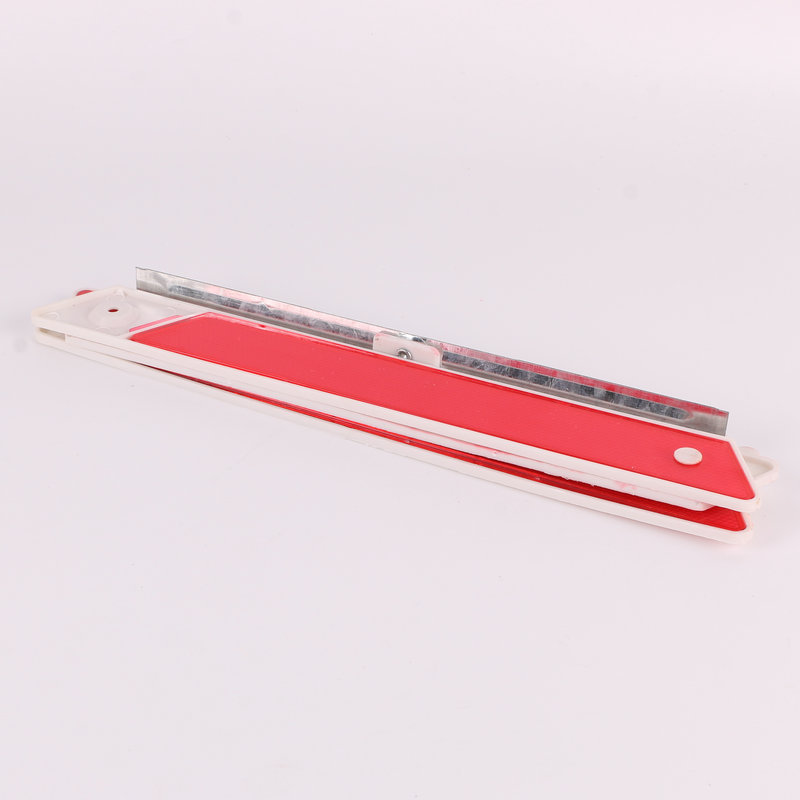 Customized wholesale emergency kit triangle warning sign car emergency folding triangle tripod manufacturer