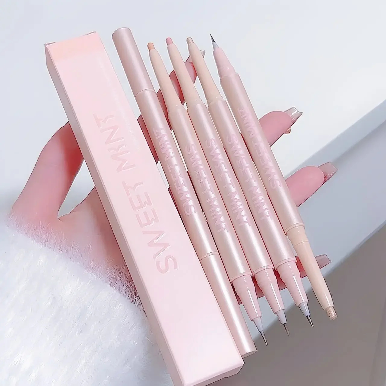 Double Head Matte Pink Lying Silkworm Pen Waterproof Lasting Natural Glitter Eyeshadow Pencil Korean Makeup Cosmetic 240624