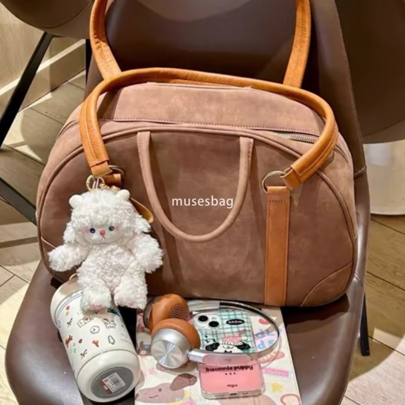 Korean version of street trend niche design Maillard retro Boston bag women's new large capacity portable bowling bag niche versatile bag