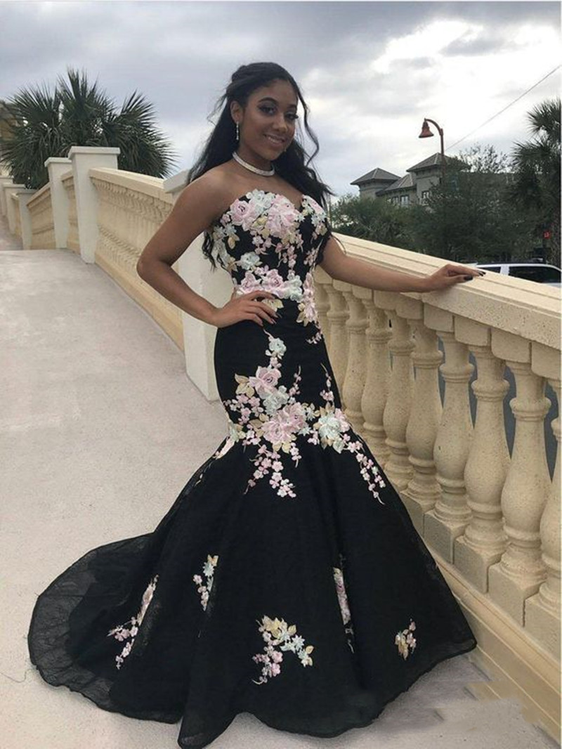 Strapless Black Mermaid Prom Dresses With Pink Floral Lace Appliques Sweetheart Neck Sleeveless Long Satin Elegant Evening Gowns Graduation Special Oc