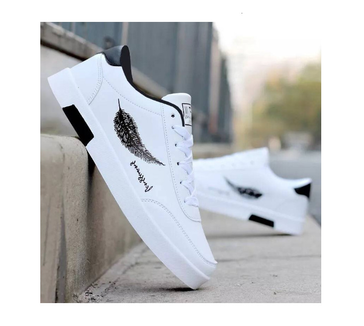 2024 Latest Breathable Leather White Flat Fashionable Men's Sports Running Factory Price Casual Shoes