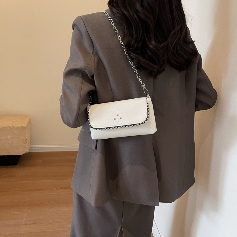 PU Soild Envelope Shoulder Hasp Chains Rivet Party Crossbody Bags for Women 2024 Brand Fashion New Style Bolsos De h6.25#25.87 swissmilitary