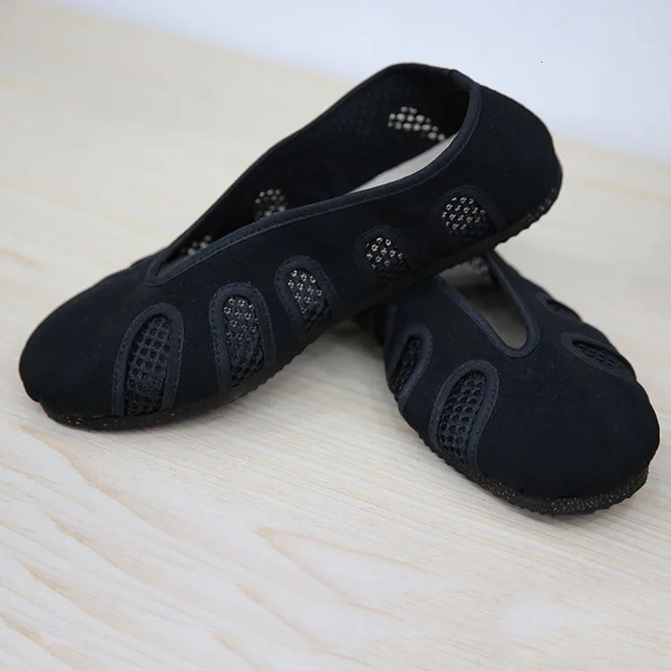 Temple Supplies Monk Nun Tai Chi Shoes Wudang Taoist Martial Arts Wushu Shoes Kung Fu Practice Shoes 250225