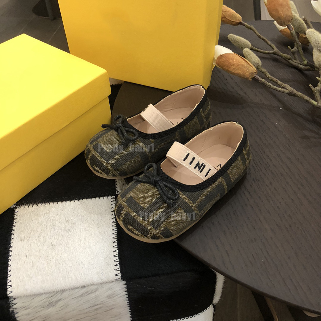 Rome Classic Embroidery Kids Girls Princess Shoes Soft Breathable Rubber Bottom Baby Girl Canvas Shoes Students Non-slip Children Dress Shoes