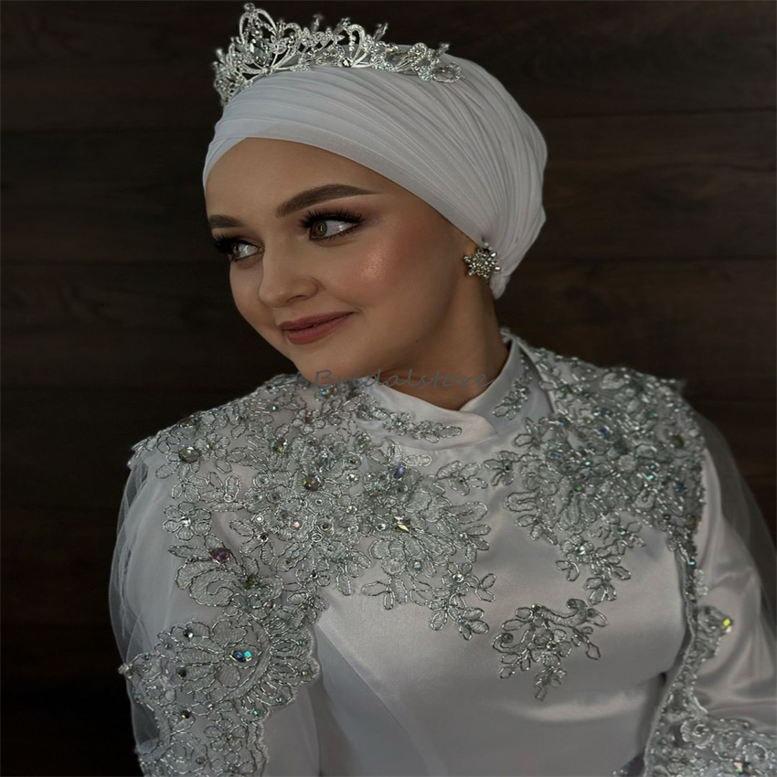Arabic Islamic Muslim Wedding Dresses With Cape High Neck Long Sleeve Silver Appliques Lace Abayas Bride Dress Muslimah Bridal Dress Vestios De Novia 