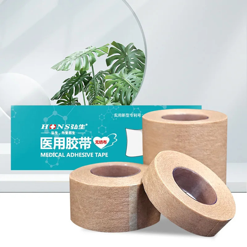 1 Roll Eyeshadow Protector Tapes Sticker Eye Makeup Tool Eyeliner Eyelid Tape Eyelash Extension Patch 9M Beauty Application Tool o240626