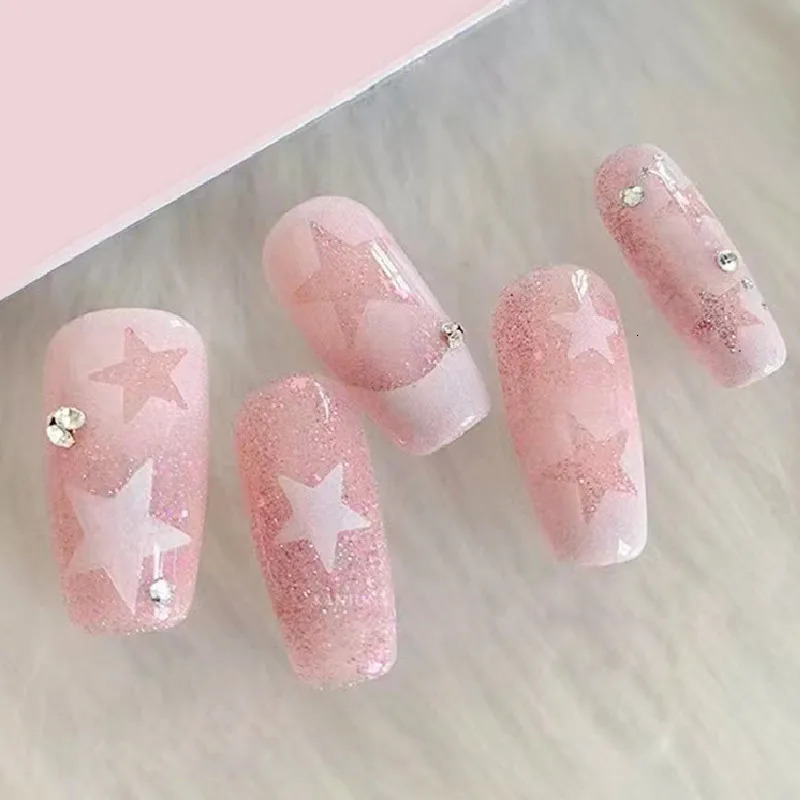 7 pieces of nail backing adhesive template stickers heart-shaped butterfly sliders hollow spray stickers French handpicked stickers 240625