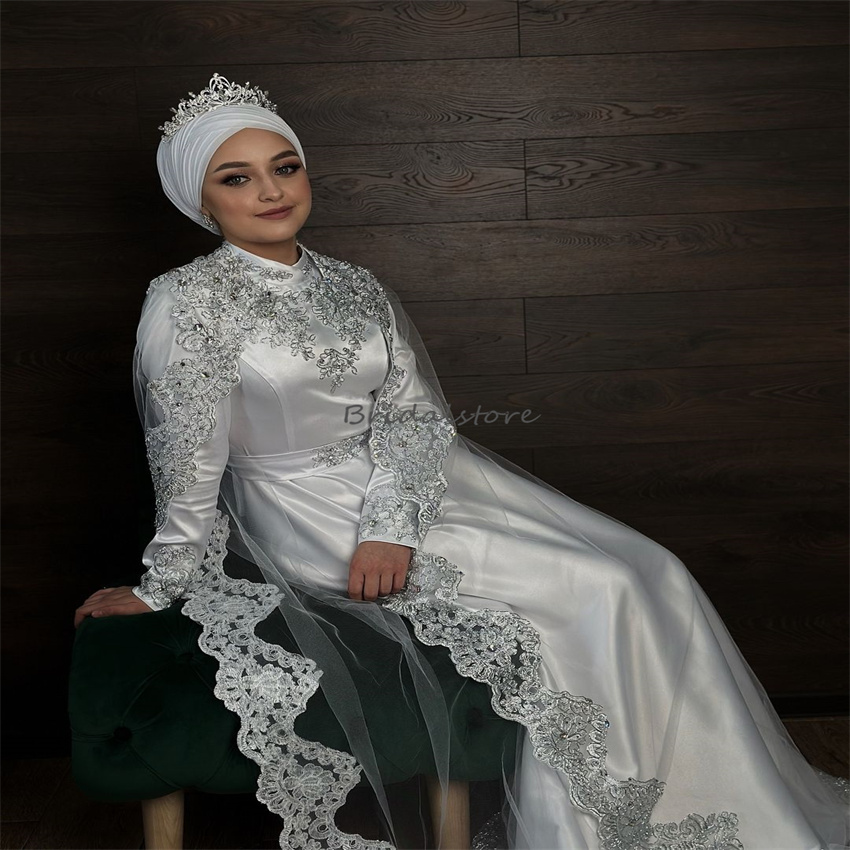 Arabic Islamic Muslim Wedding Dresses With Cape High Neck Long Sleeve Silver Appliques Lace Abayas Bride Dress Muslimah Bridal Dress Vestios De Novia 