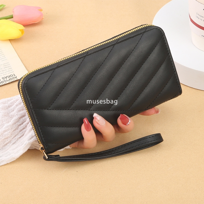 High end women's fashionable temperament, socialite new Korean version wallet long single zipper simple and practical large capacity multi card w