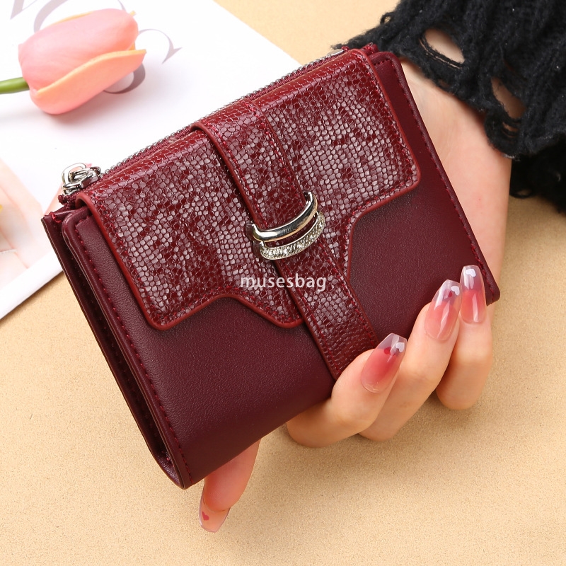 Designer Women's High end Elegant Practical Wallet Short Style New Fashion Instagram Trendy Retro Lightweight Multi functional Zero Wallet Docume