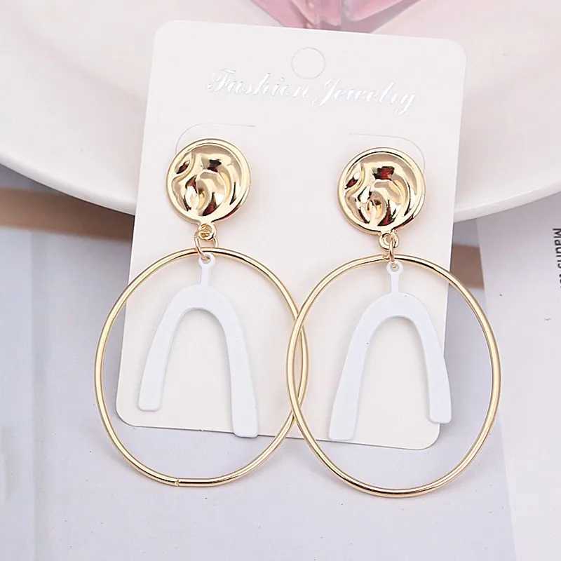 Charm Retro Round Circle Drop Earrings for Women European Big Metal Statement Jewelry Geometric Letter n Shape Dangle Earrings