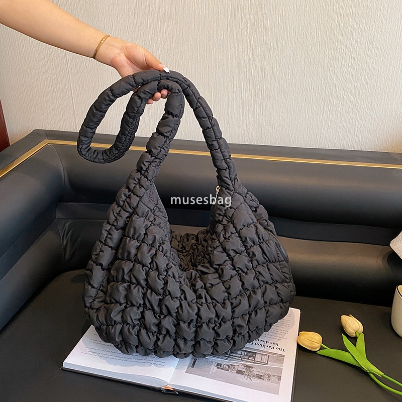 Cloud Folded Big Bag Korean Version Fashionable Large Capacity Bubble Tote Bag Casual One Shoulder Crossbody Dumpling Bun