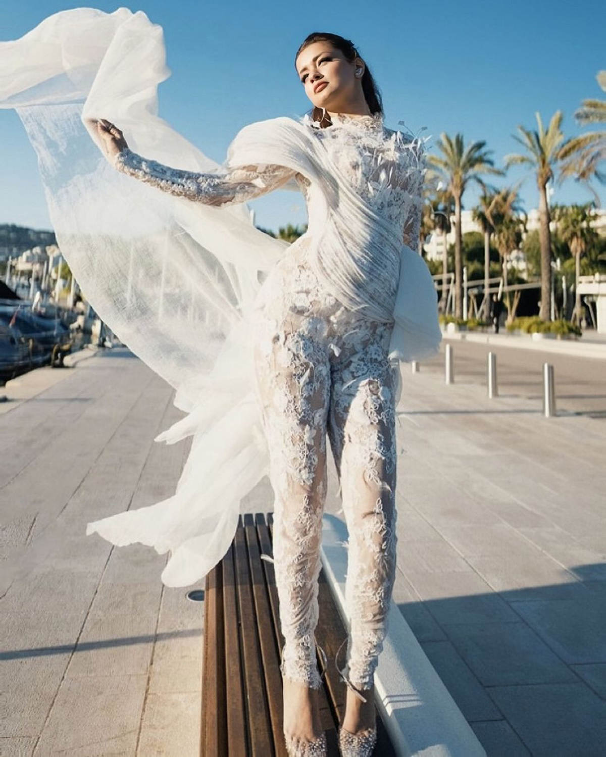 Sexy Ball Gown Jumpsuit 3D-Lace Prom Dress Women Shine ILLUSION Fit Evening Dresses Party Grown Side Tail Vestidos De Novia Customized L24931