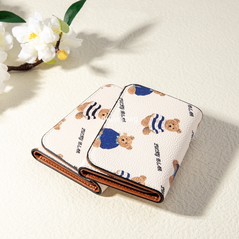 Fashionable Women's Designer Practical Multi functional Commuting Wallet PU American Classic Retro Lightweight Three Fold Short Clip Purse Wallet