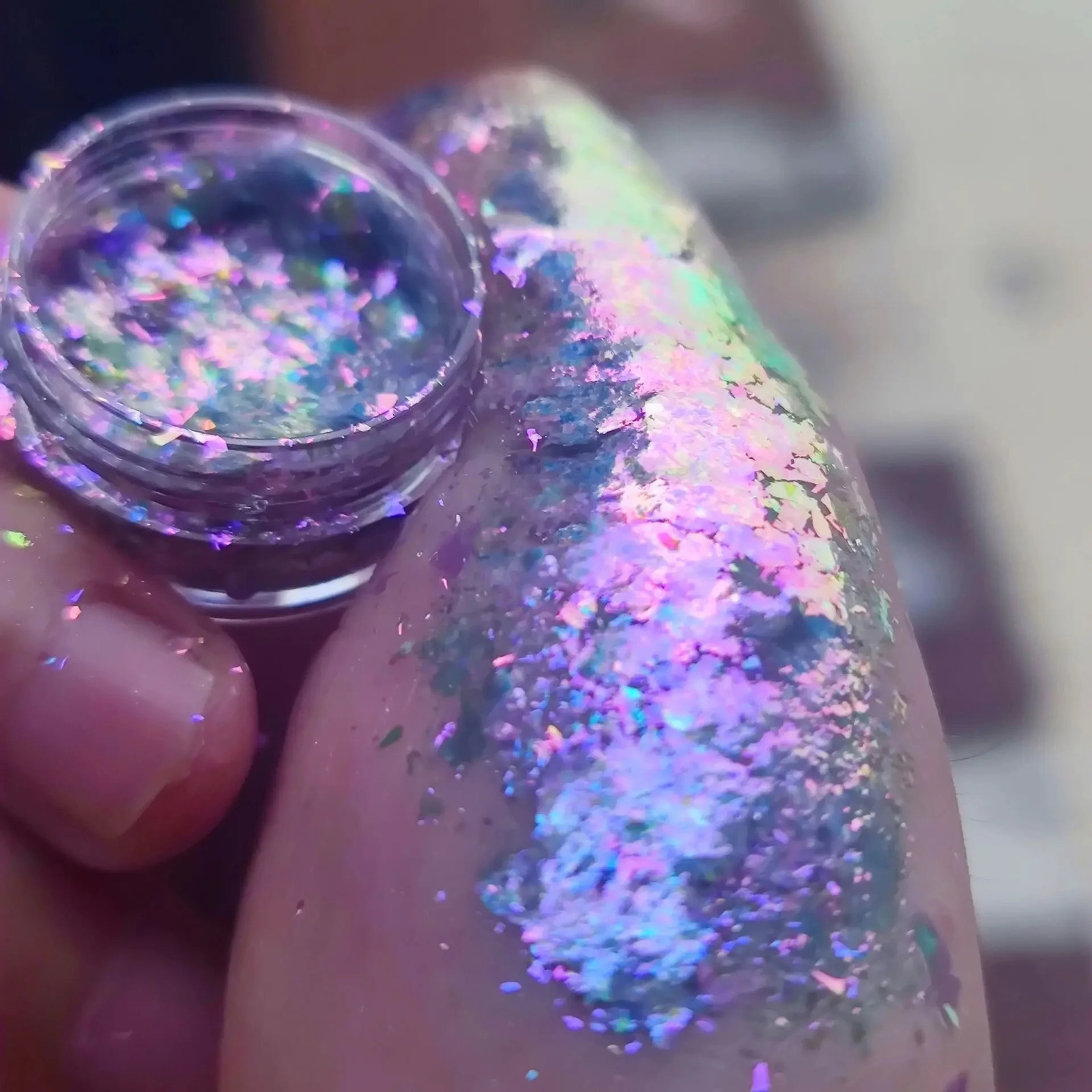 1Jar Aurora Chameleon Opal Flakes Nail Powder Holographic Mermaid Glitter Squins Powder DIY Eye shadow/Manicure Chameleon Sequin 240625