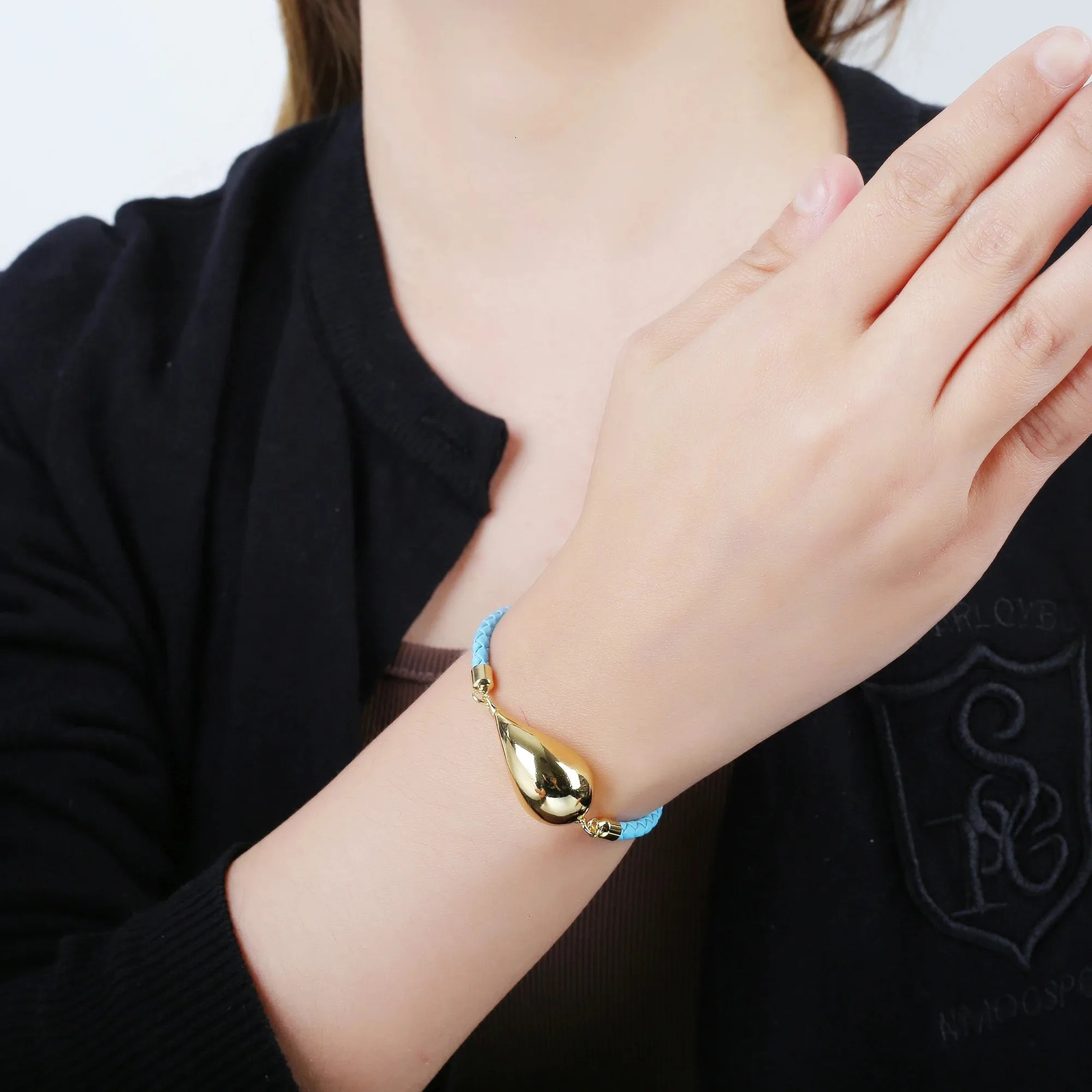 Simple Gold Plated Comma Leather Braided Adjustable Bracelet Fashion Women Water Drop Bracelet for Party Jewelry Gift Daily Wear 240618