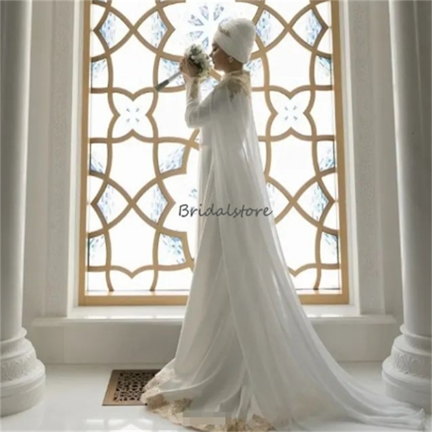 Dubai Muslimah White Wedding Dresses With Cape Elegant Long Sleeve Gold Appliques Chiffon Church Bridal Dress Moroccan Medieval Arabic Grecian Vestios
