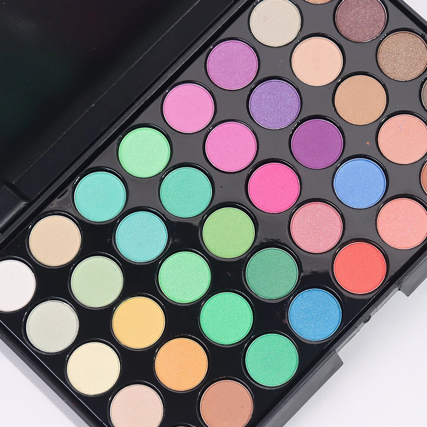 40 Color Eyeshadow Palette Womens Makeup Pigments Earth Color Waterproof Long Lasting Eyeshadow Matte Powder Makeup Tools 240625