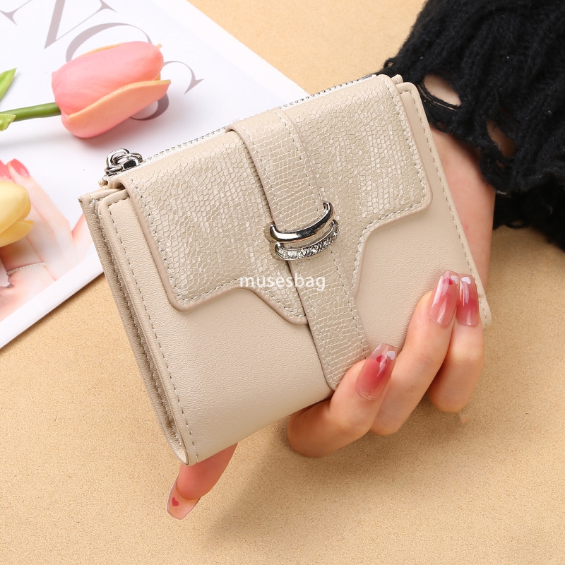 Designer Women's High end Elegant Practical Wallet Short Style New Fashion Instagram Trendy Retro Lightweight Multi functional Zero Wallet Docume
