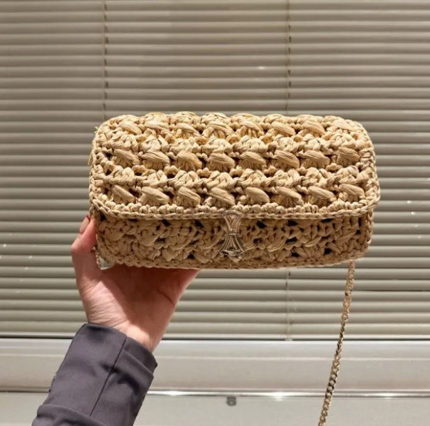 Grass Woven Basket Bags Womens Designer Shoulder Bag Fashion Classic Beach Bag Vacation Handbags 2025 New Luxury Ladies Totes