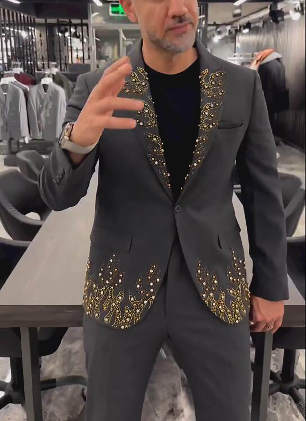 Mens Wedding Suit Tuxedo Peaked Lapel Blazer Groom Coat Pearls Rhinstone Evening Vintage Party Prom Custom Made Just One Jacket