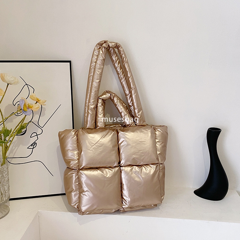 Korean Fashion Trend Autumn and Winter New Large Capacity Tote Bag Space Bag Single Shoulder Bubble Bag Space Cotton Fashion Down Bag