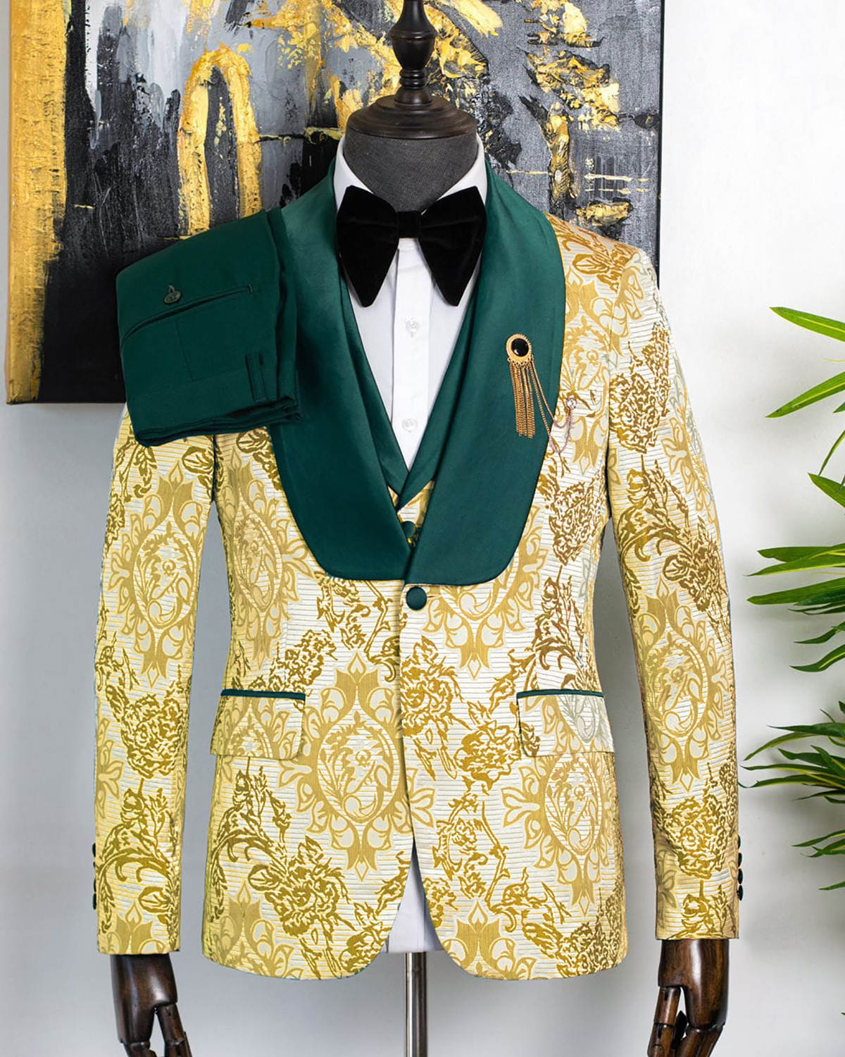 Gold Pattern Mens Wedding Tuxedos Shawl Lapel Groom Formal Tailored Party Birthday Wear 3 Pieces