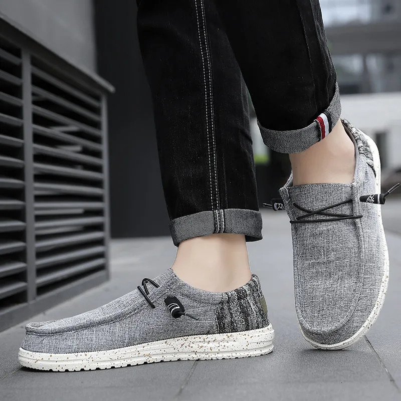 Men Casual Shoes Fashion Soft Canvas Shoes Breathable Mens Walking Flat Sneakers Outdoor Light Mens Shoes Vulcanize Shoes 240626