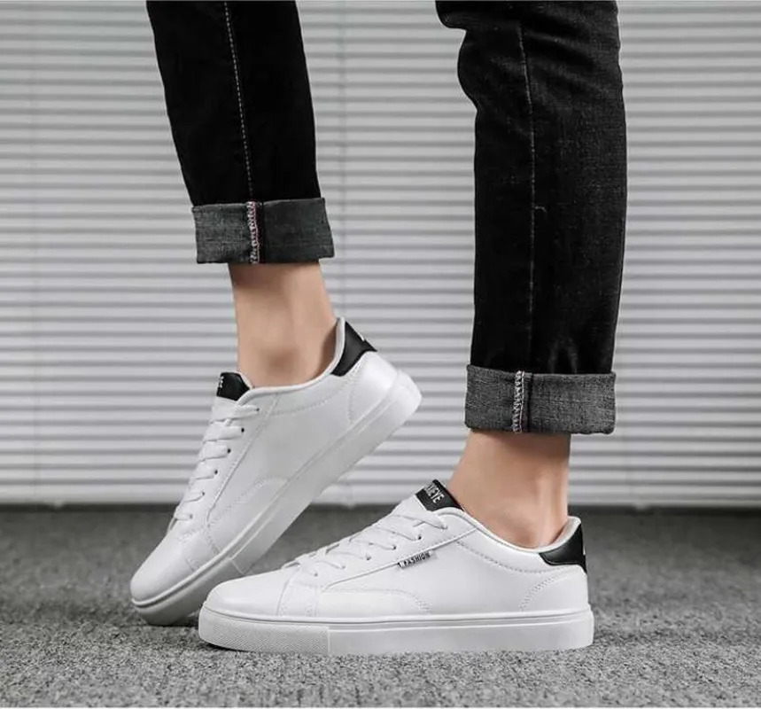 Men Shoes Sneakers Summer White Fashion Board White Mens Zapatillas Hombre Chaussure Homme 240626